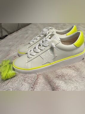 Vintage Havana Excel Sneakers